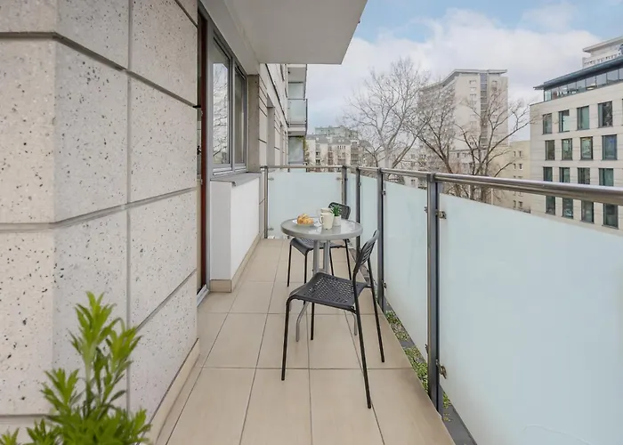 Modern In The Center Of By Renters Apartment Warsaw