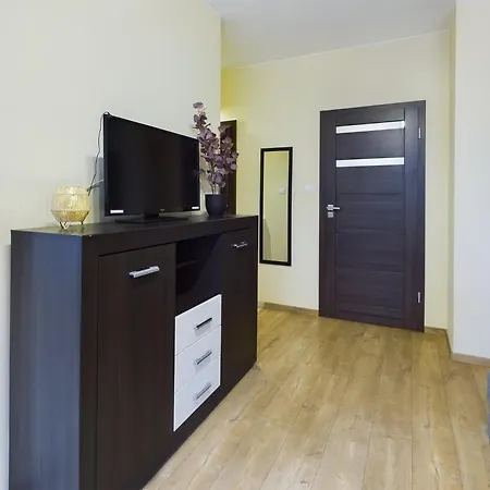 Modern In The Center Of By Renters * Varšava