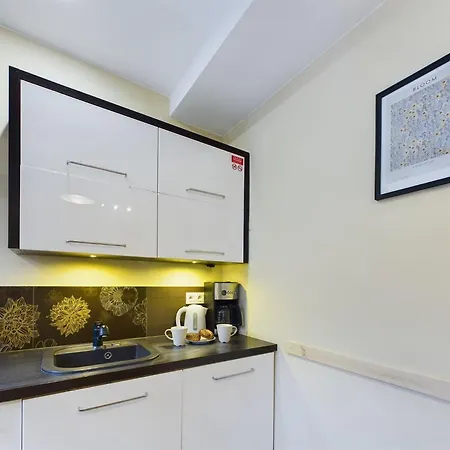 Appartamento Modern In The Center Of By Renters Varsavia